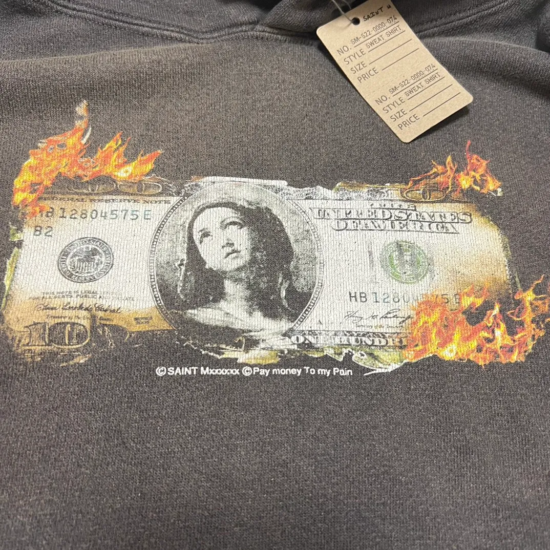SAINT Mxxxxxx × PAY MONEY TO MY PAIN PTP_HOODIE/BRAND MONEY/BLK Co-branded PTP Virgin Mary dollar hoodie Washed black S-XL Assute dyeing The whole piece is sprayed with horse fade Mold customization joint main mark/washed mark Factory four-needle and six-thread workmanship No bone seams More comfortable to wear Repeated modification of proofing Authentic grade crack printing VINTAGE value is full